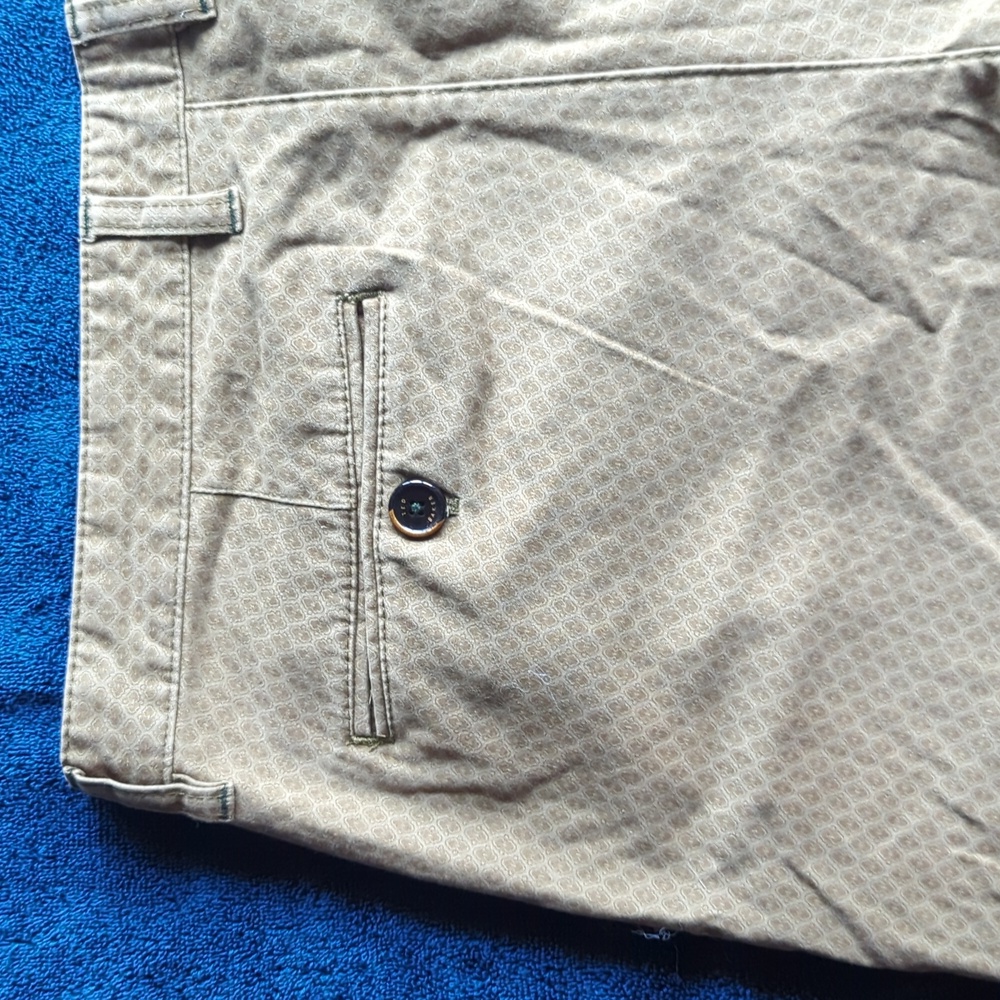 Ted Baker Green Pattern Chino- size 36r - Picture 3 of 7